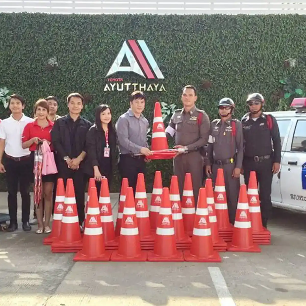 ToyotaAyutthayaOrangeCone
